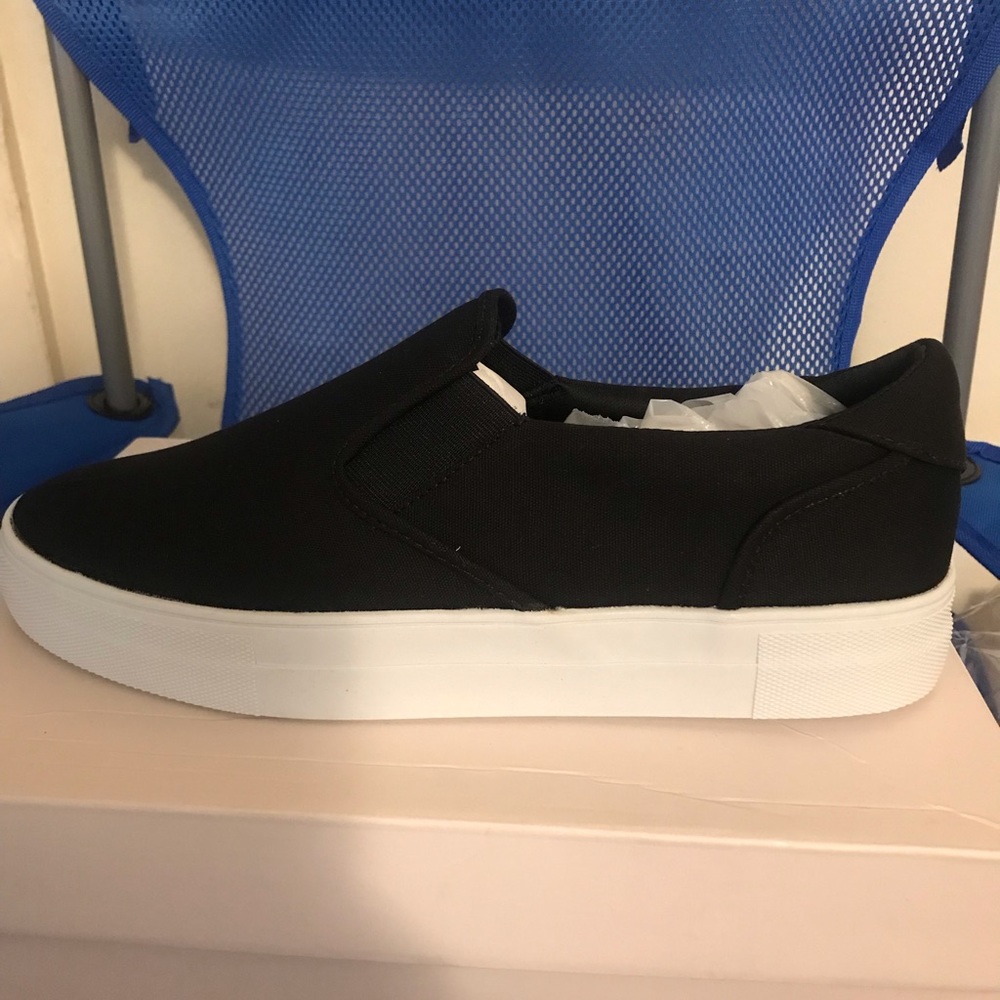 Black Van Type 9.5M BrandNew